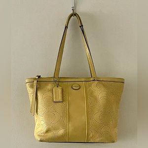 Coach leather tote bag Vintage Perforated Logo Pattern
